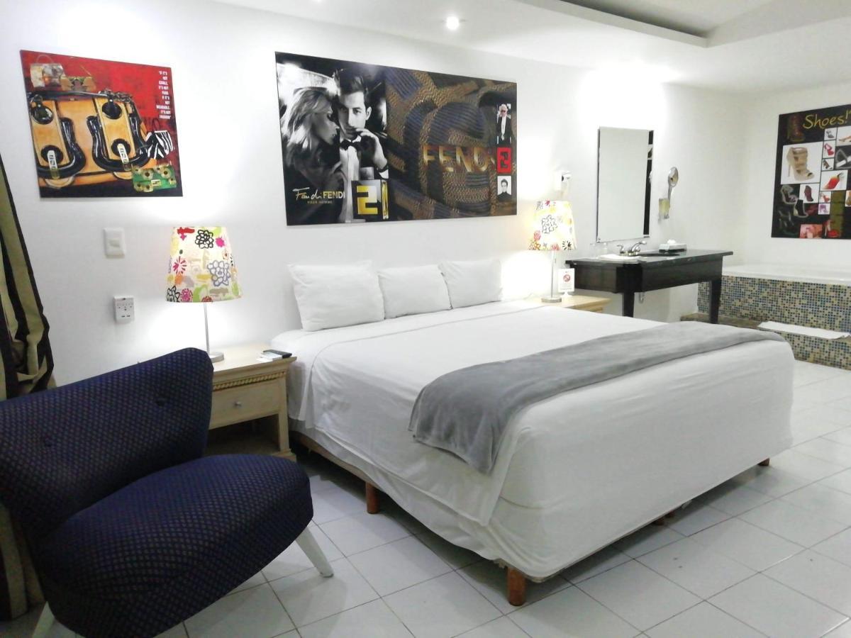 Spazio Boutique Hotel Cancun Exterior photo