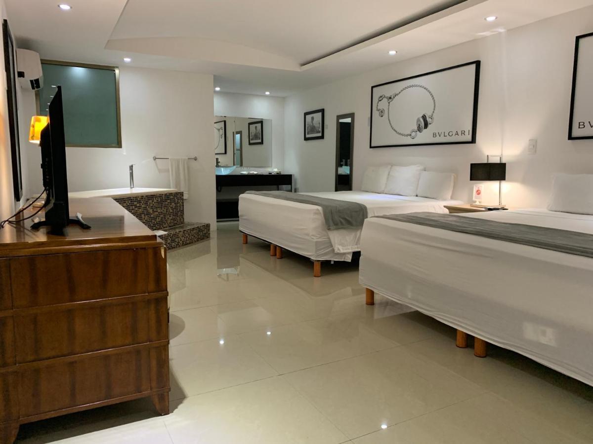 Spazio Boutique Hotel Cancun Exterior photo